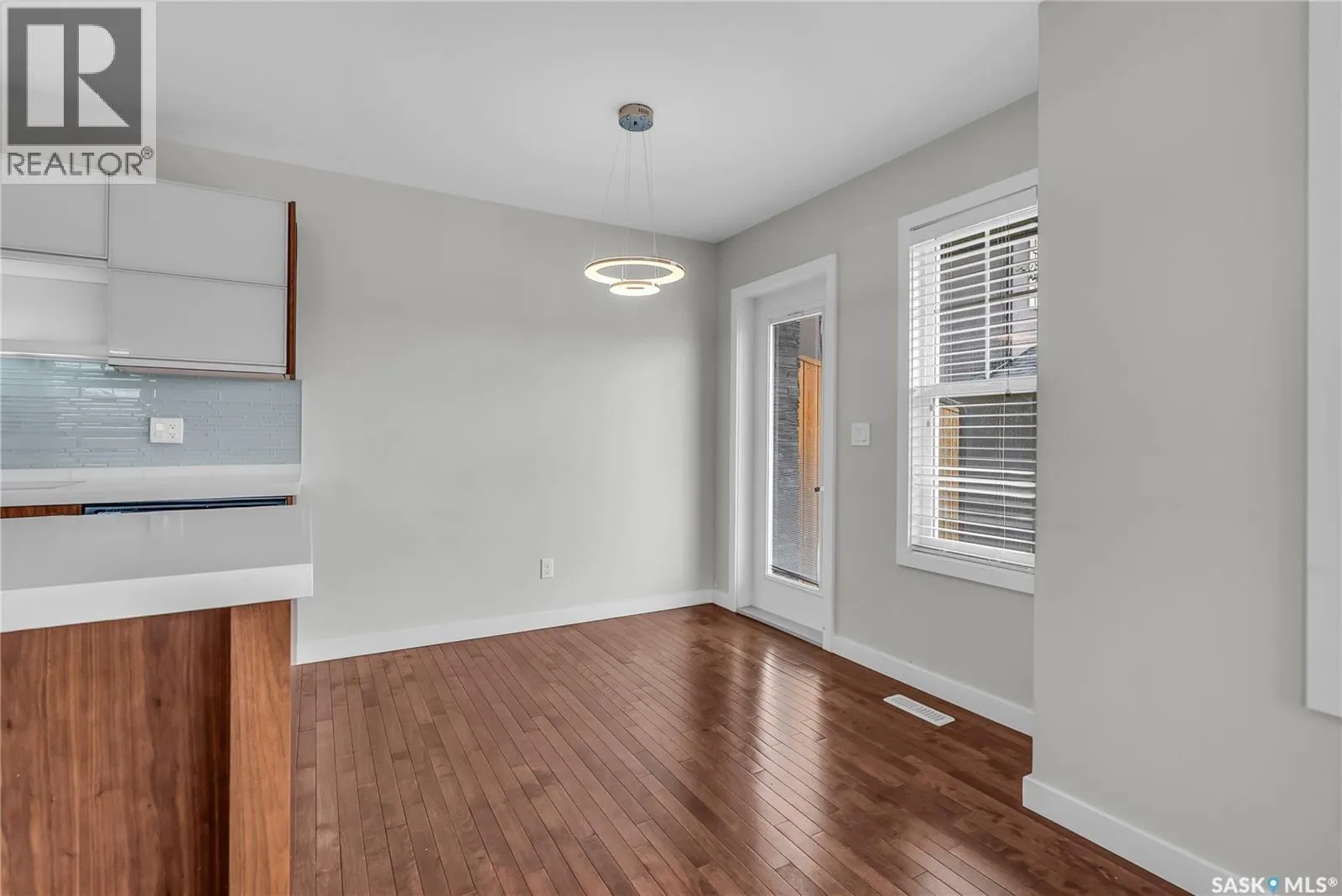 101 1303 Paton CRESCENT