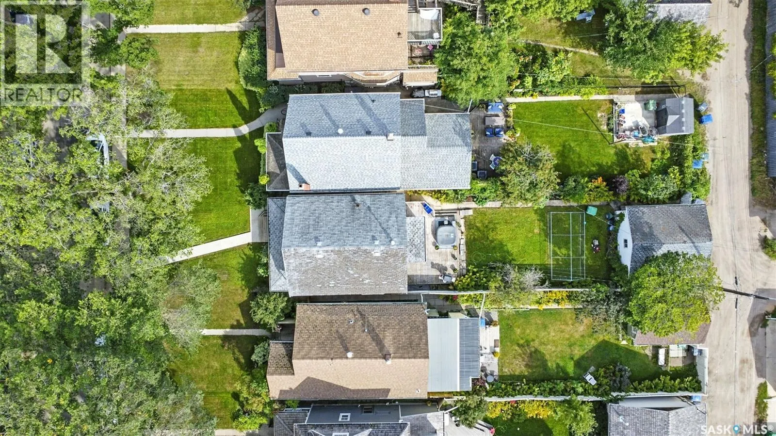 1009 MCPHERSON AVENUE
