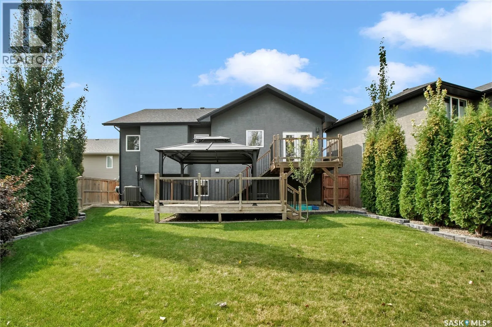 534 Allwood MANOR