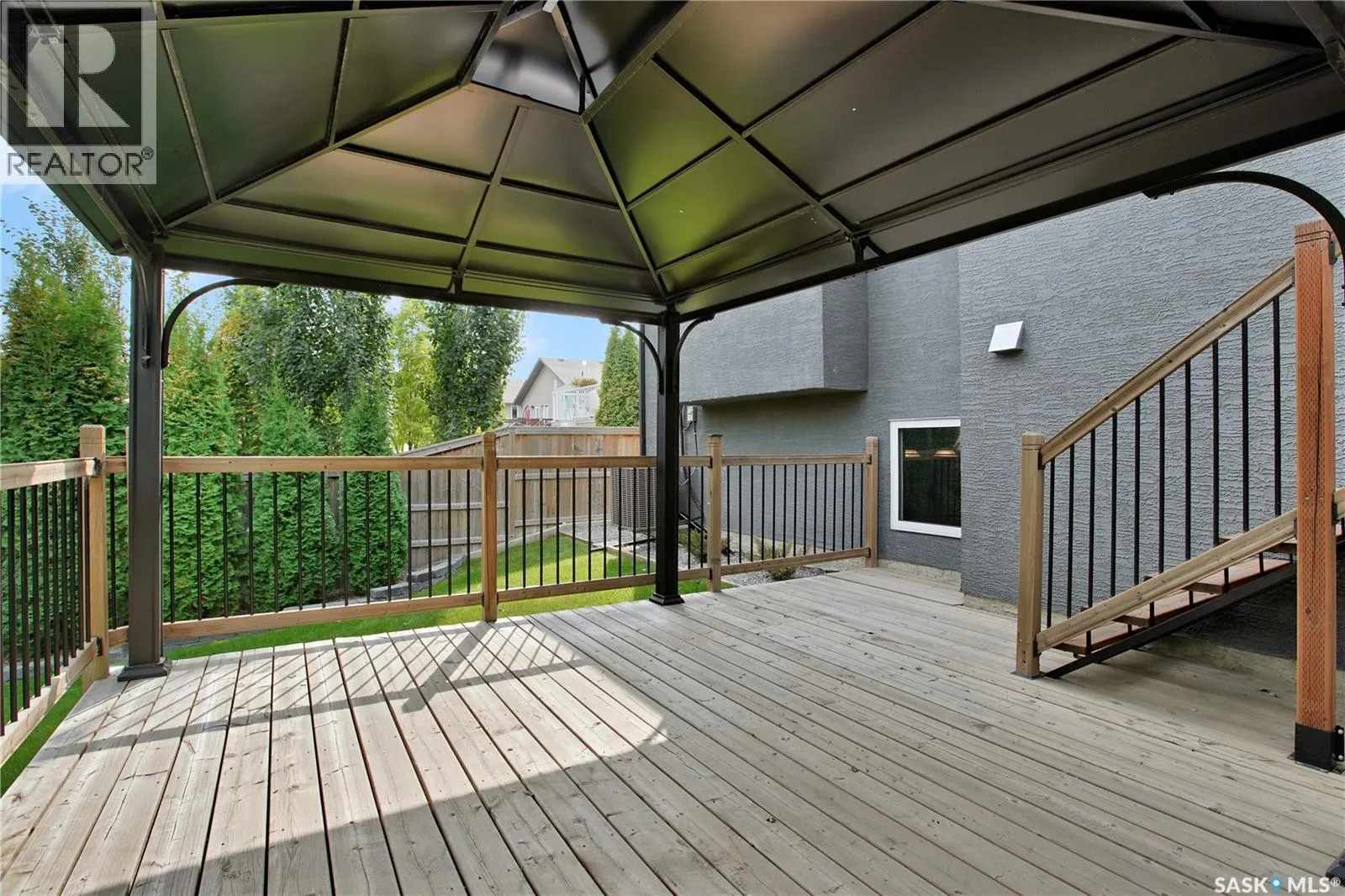 534 Allwood MANOR