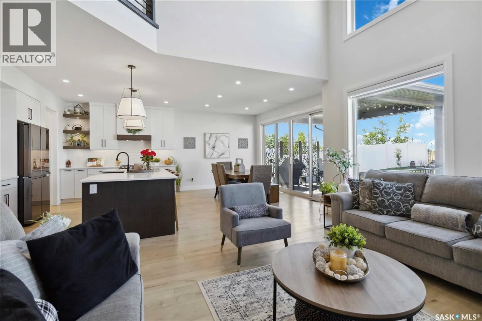 416 Woolf BEND