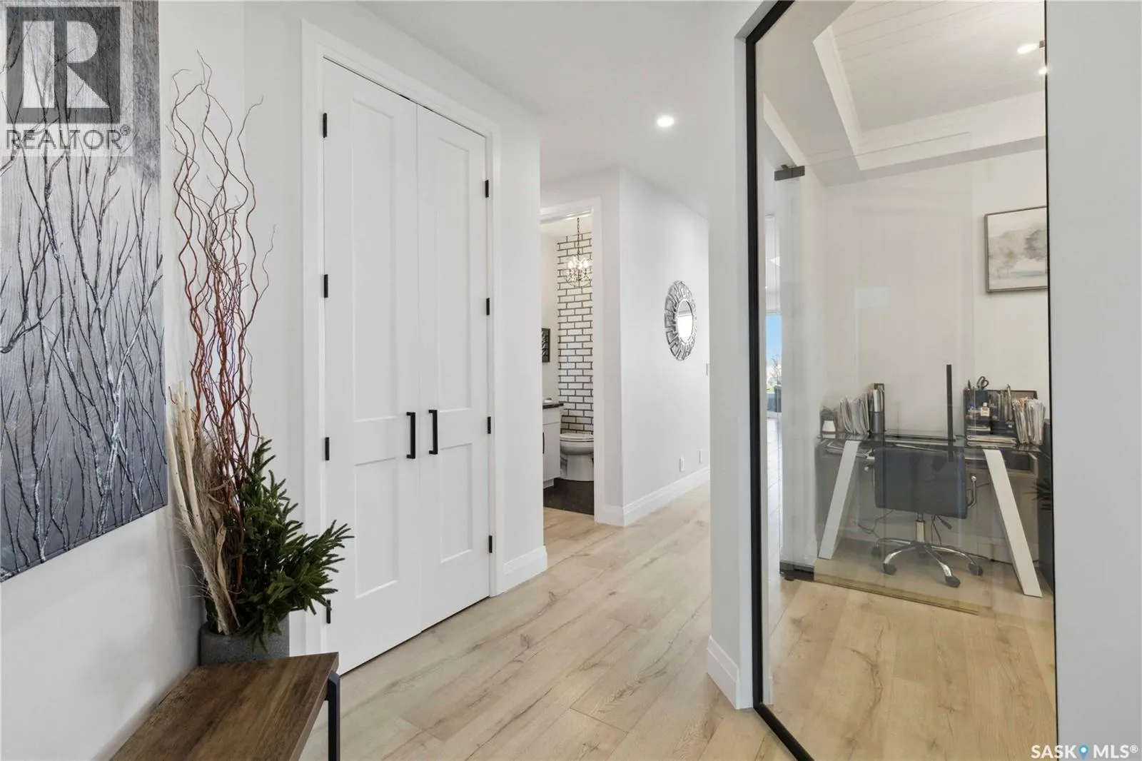 416 Woolf BEND