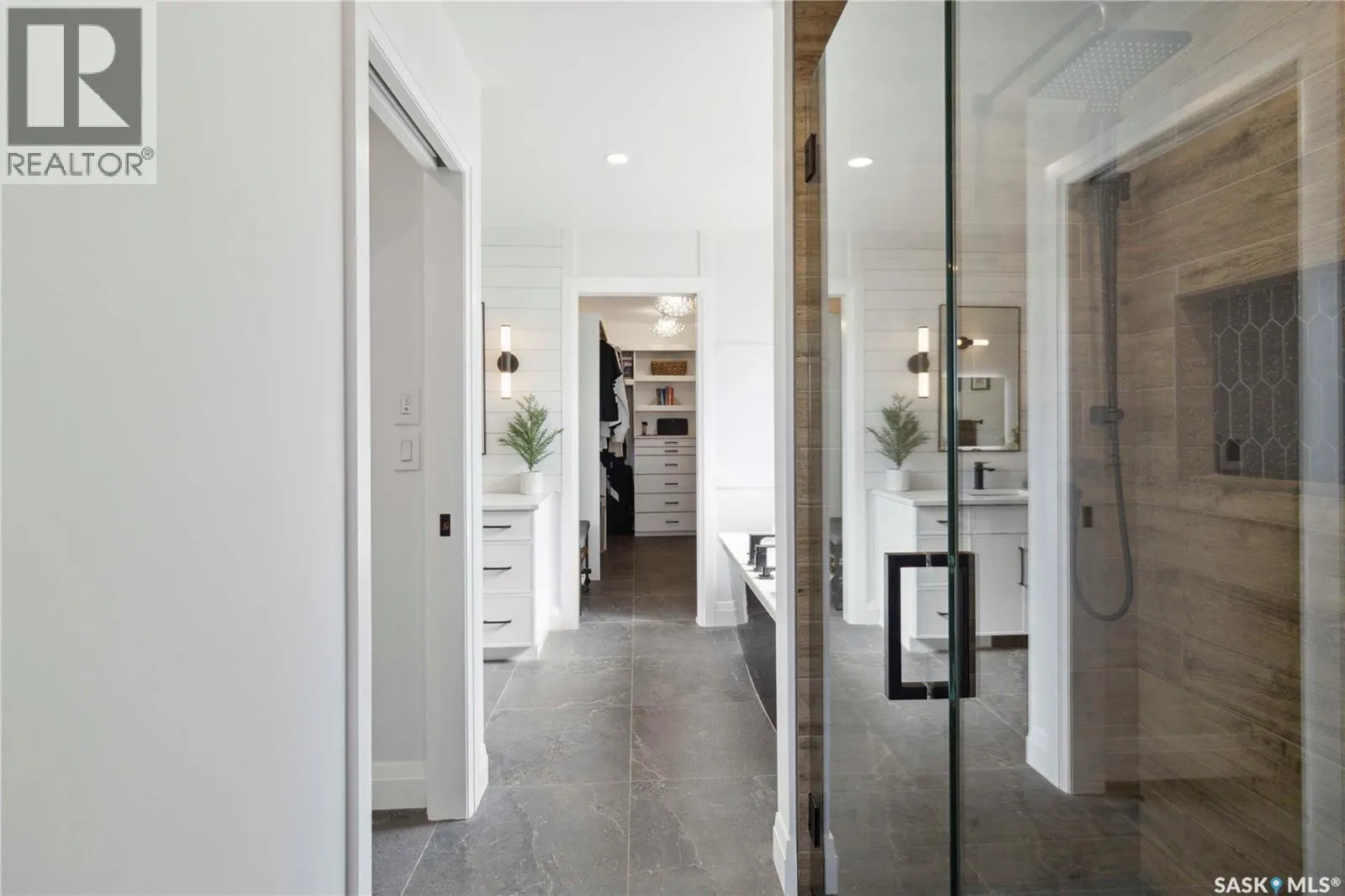 416 Woolf BEND