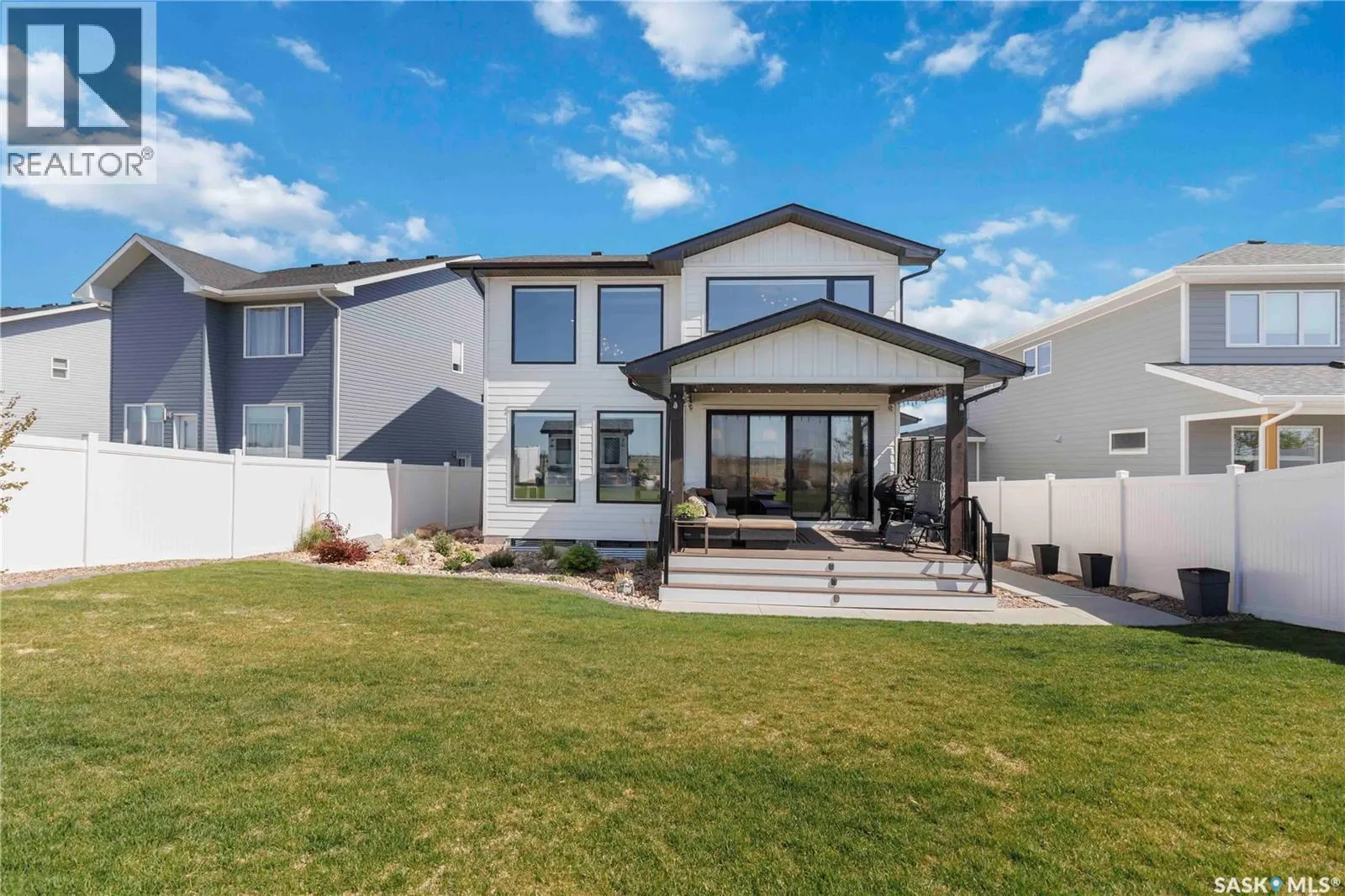 416 Woolf BEND
