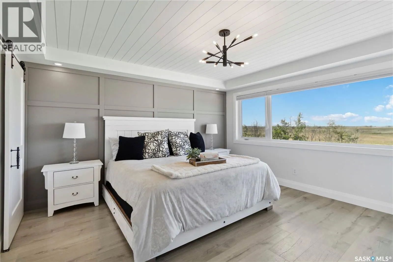 416 Woolf BEND