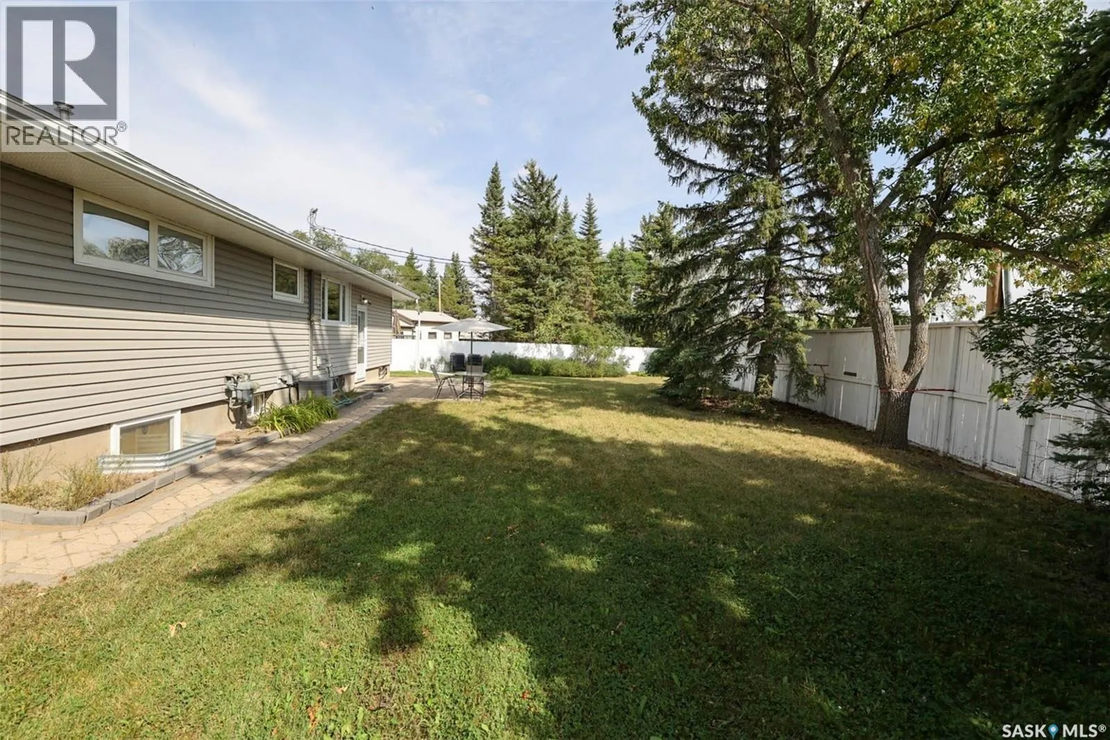 37 Darke CRESCENT