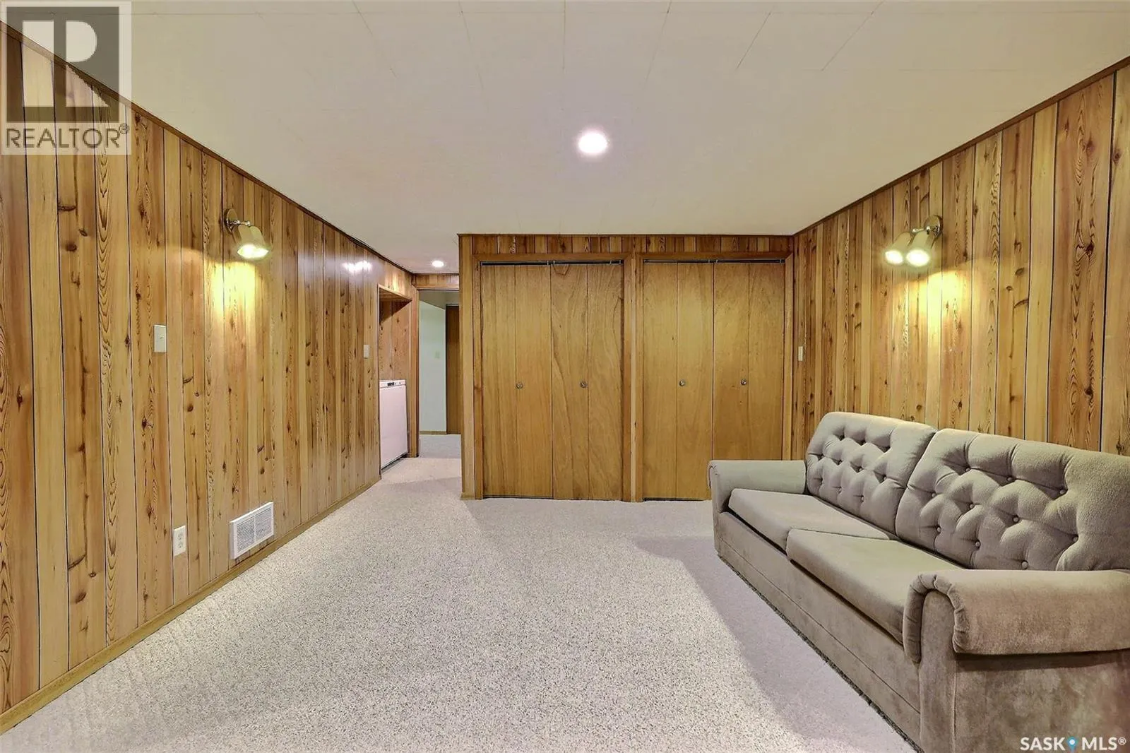 37 Darke CRESCENT