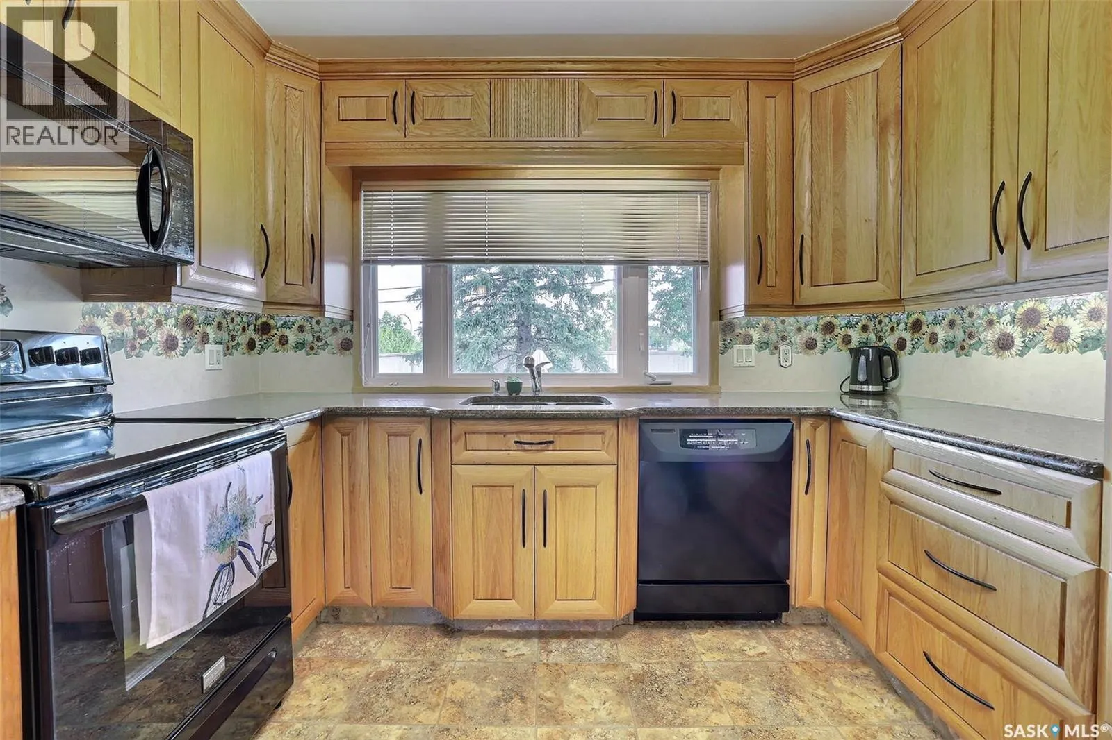 37 Darke CRESCENT