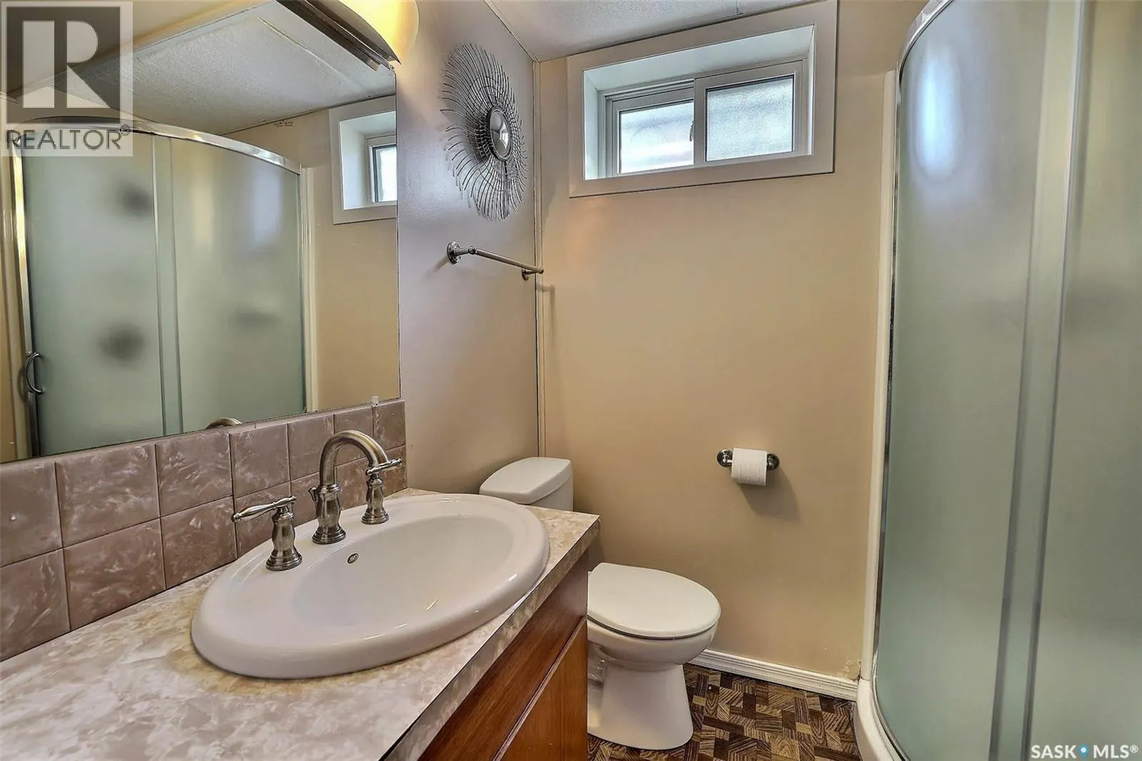 37 Darke CRESCENT