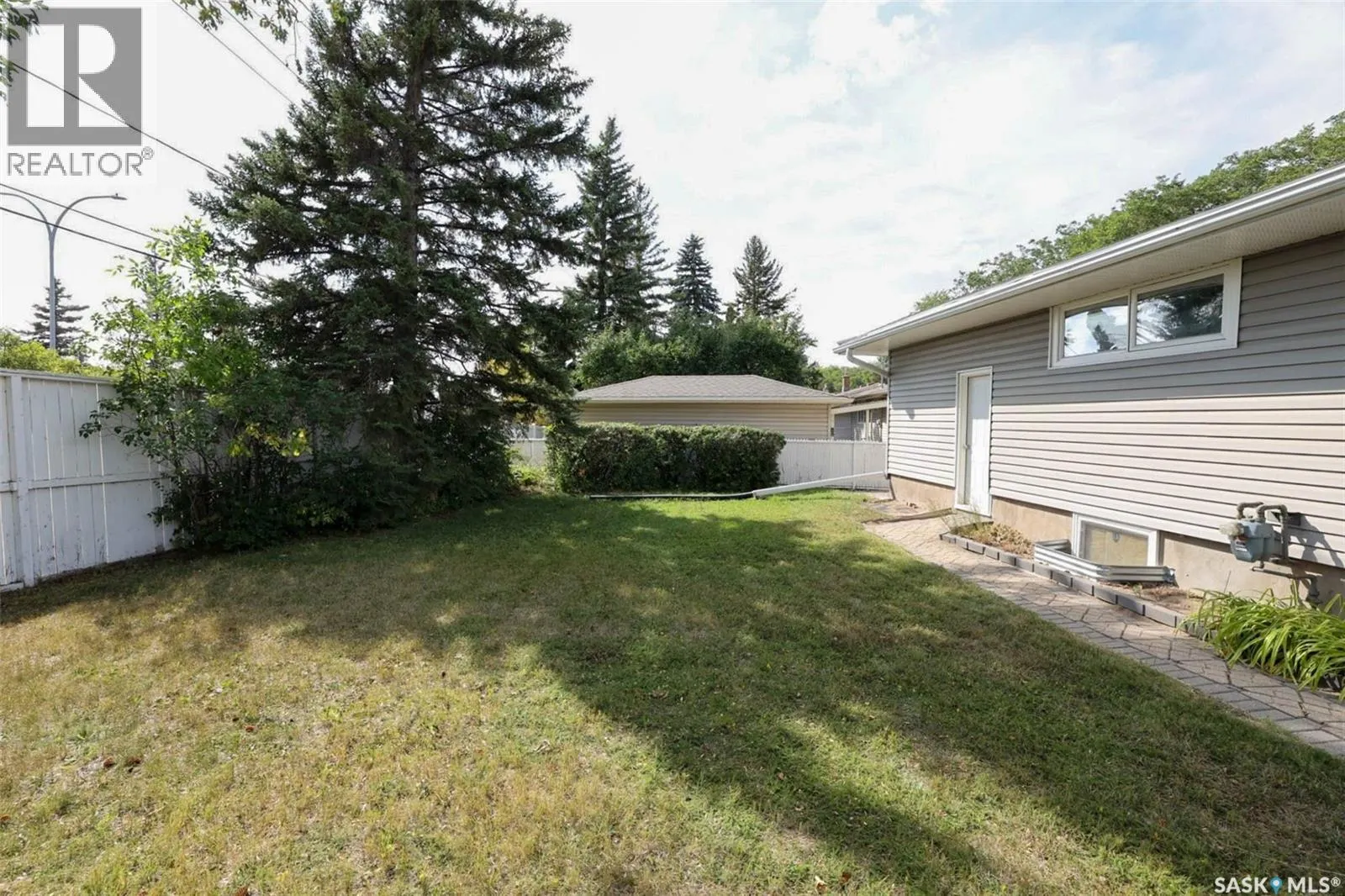 37 Darke CRESCENT