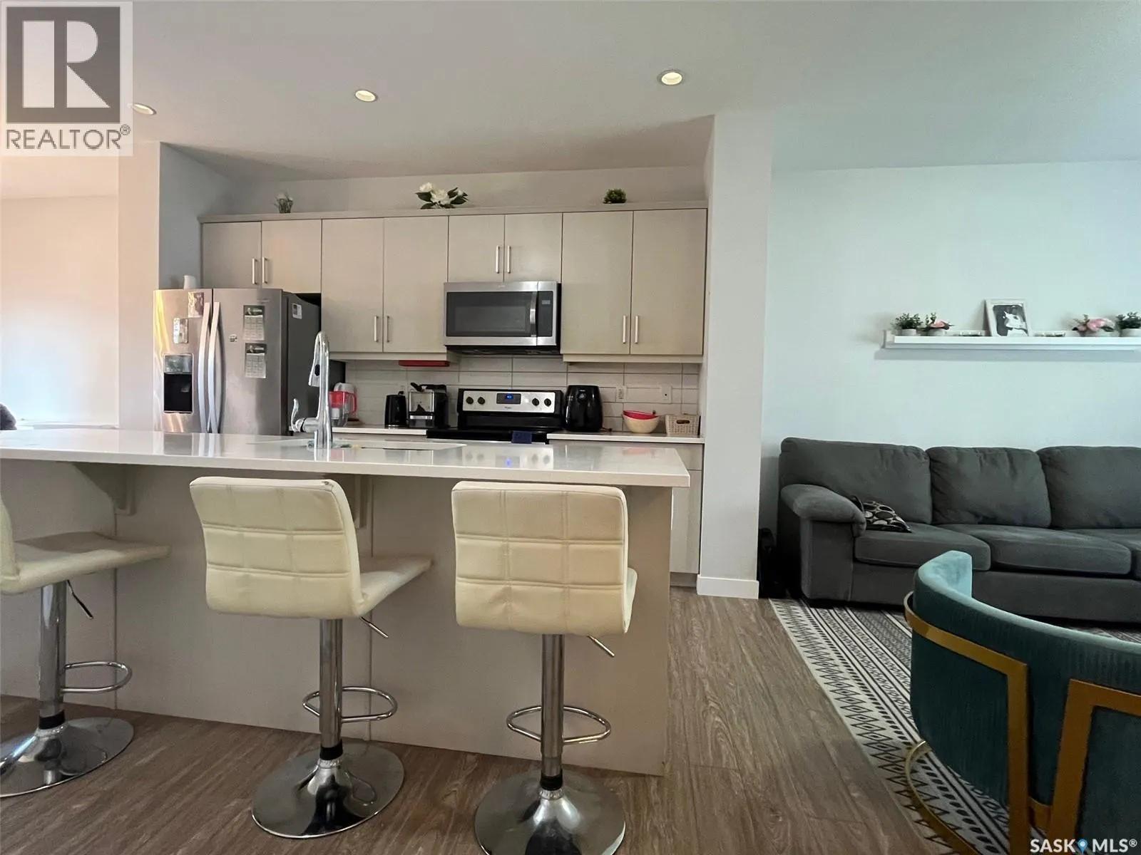267 Newton LINK