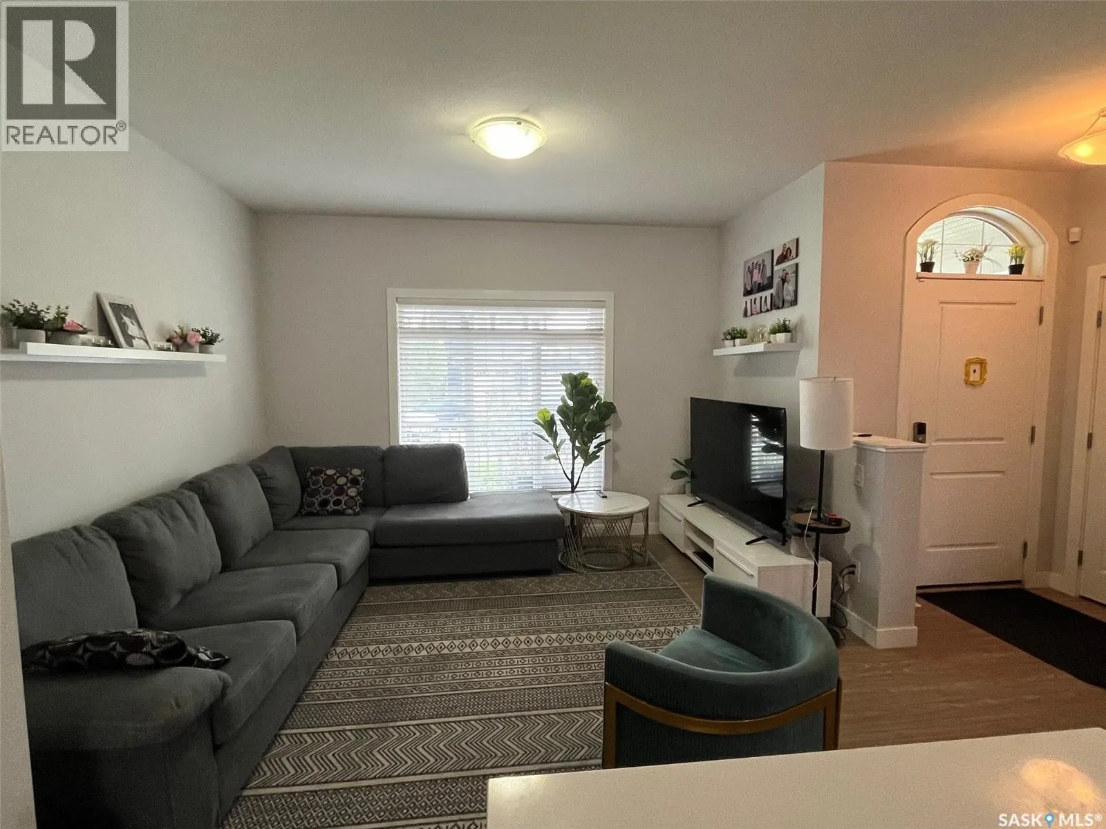 267 Newton LINK