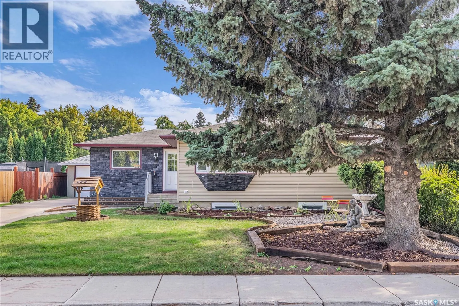 108 Rupert DRIVE