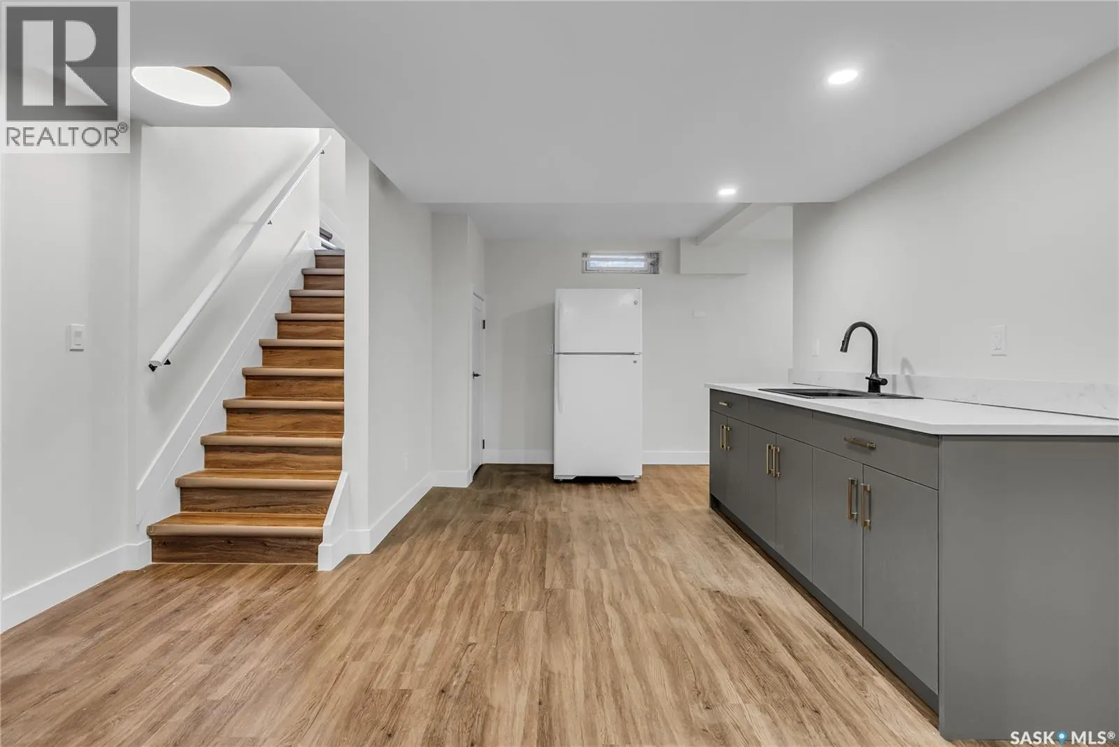 108 Rupert DRIVE