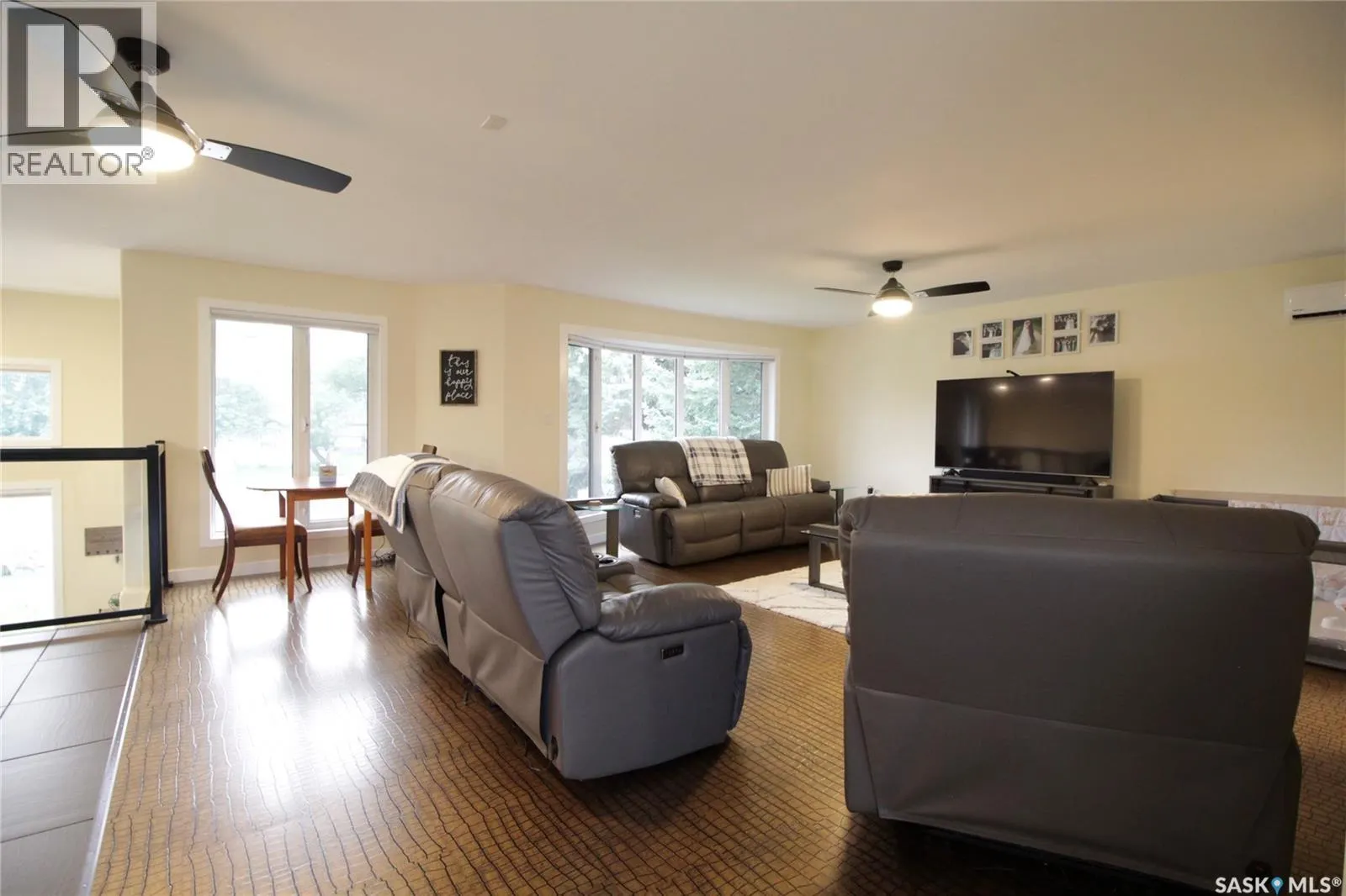 1506 Broadway AVENUE