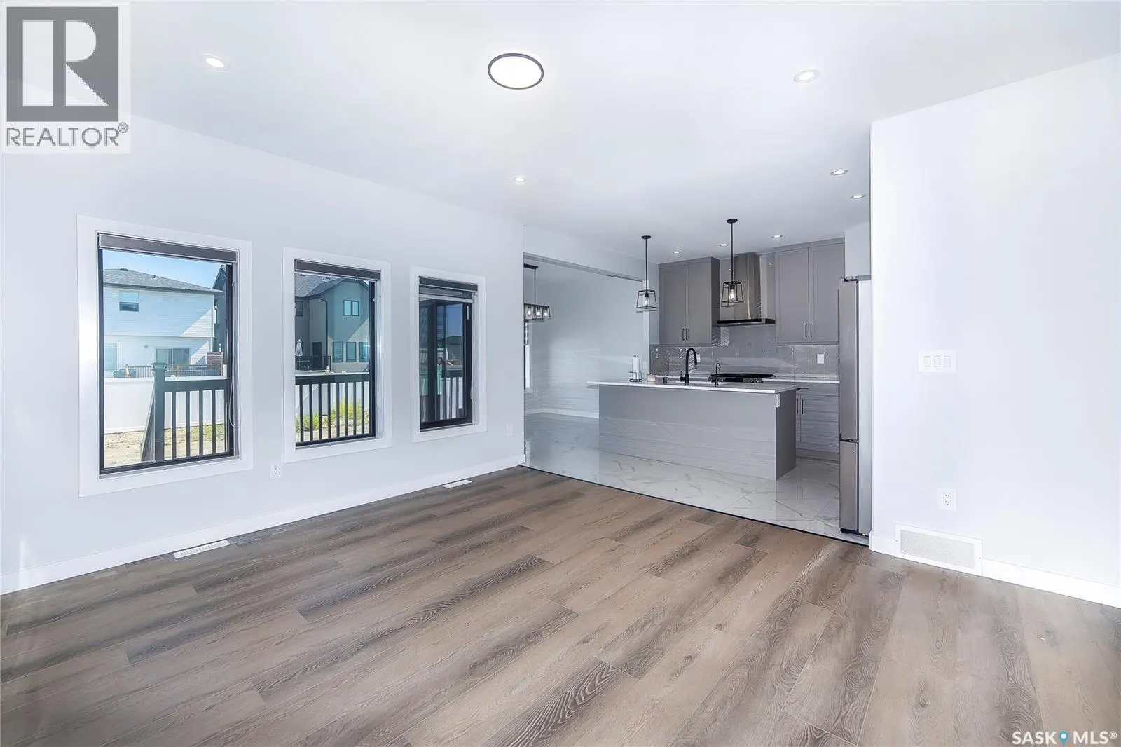 639 Underhill ROAD