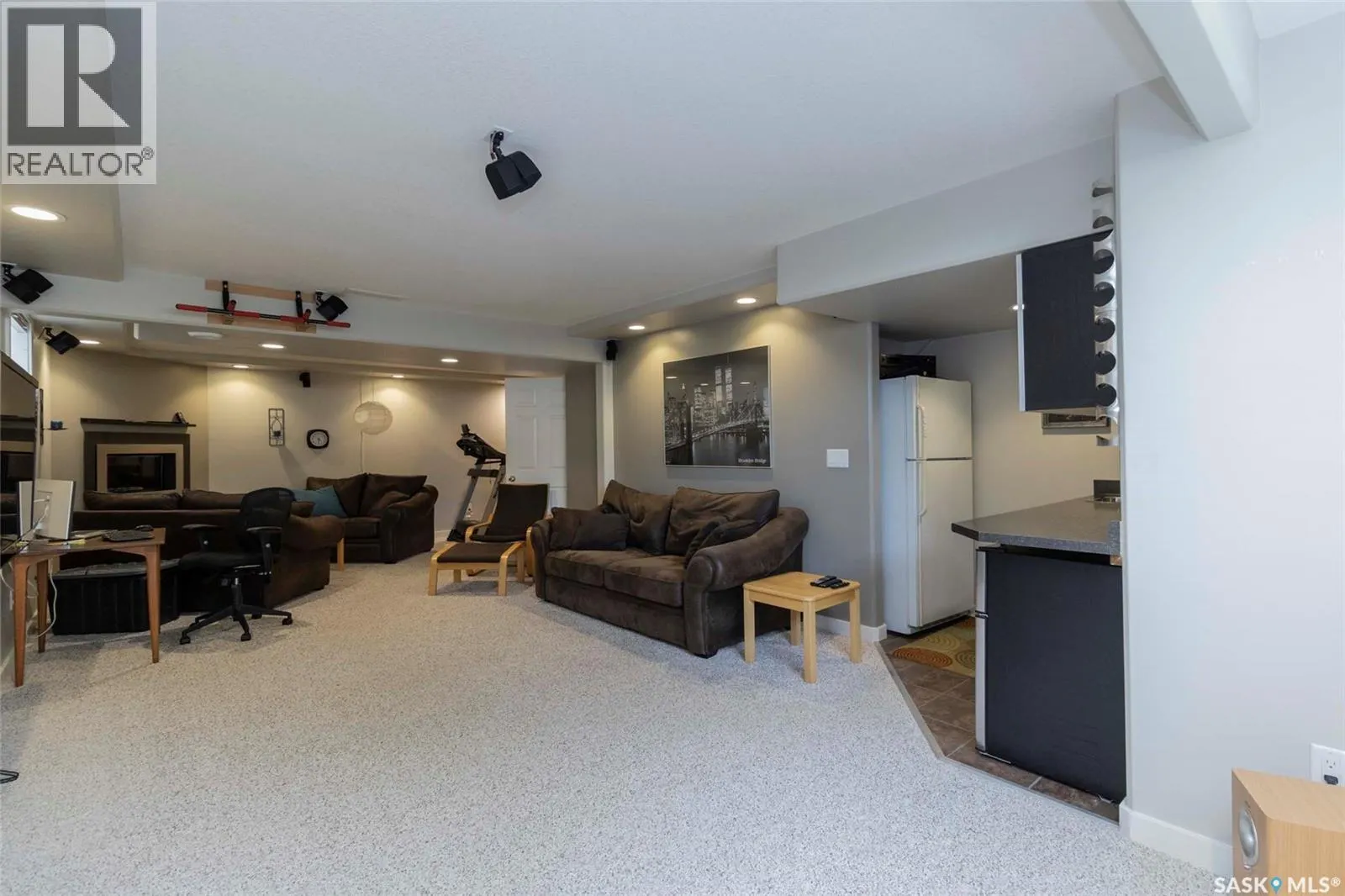 602 Sumner LANE
