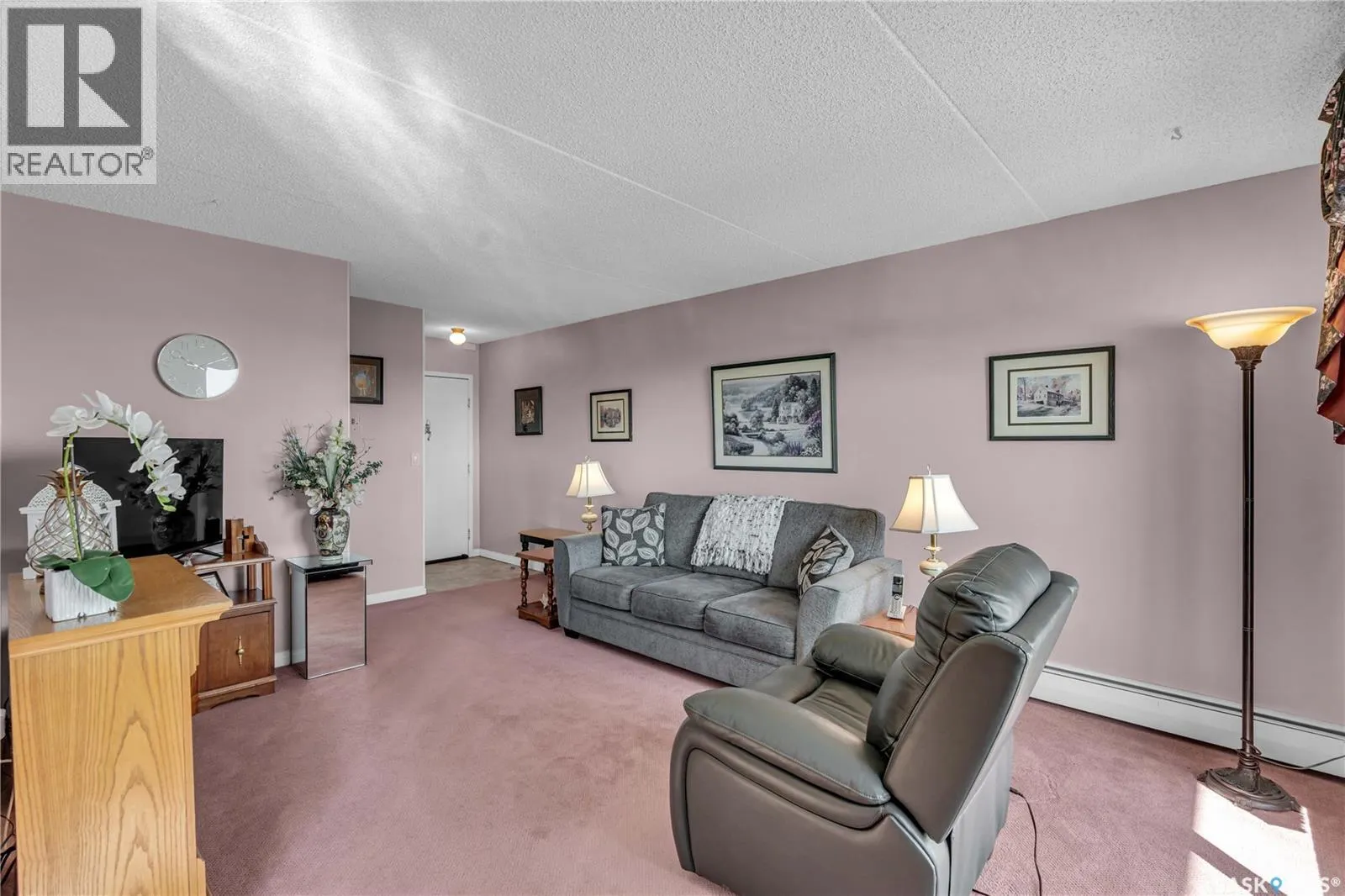 613 20 Kleisinger CRESCENT