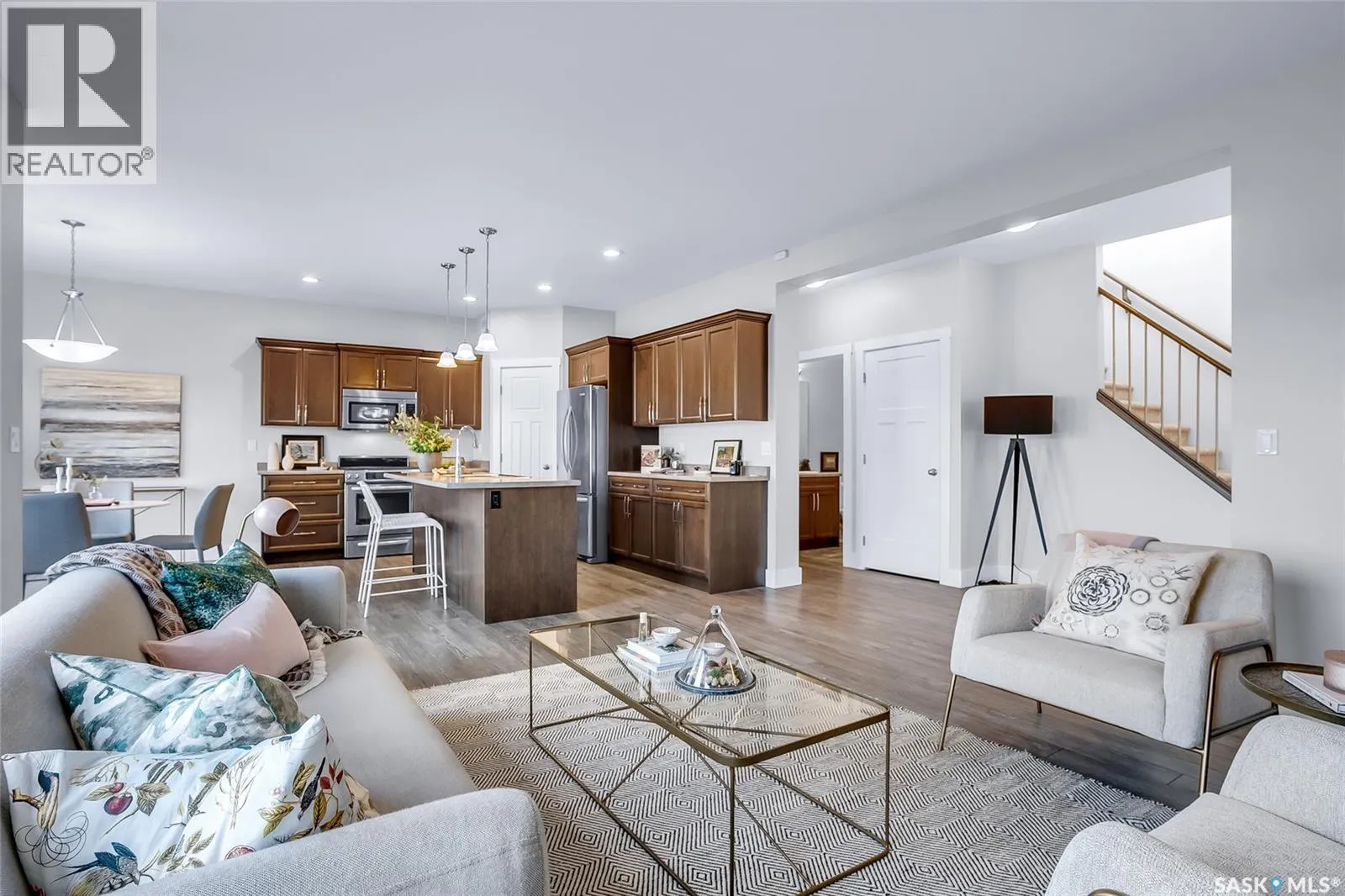303 Kolynchuk MANOR