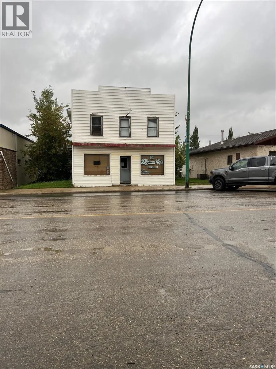 144 McAllister AVENUE