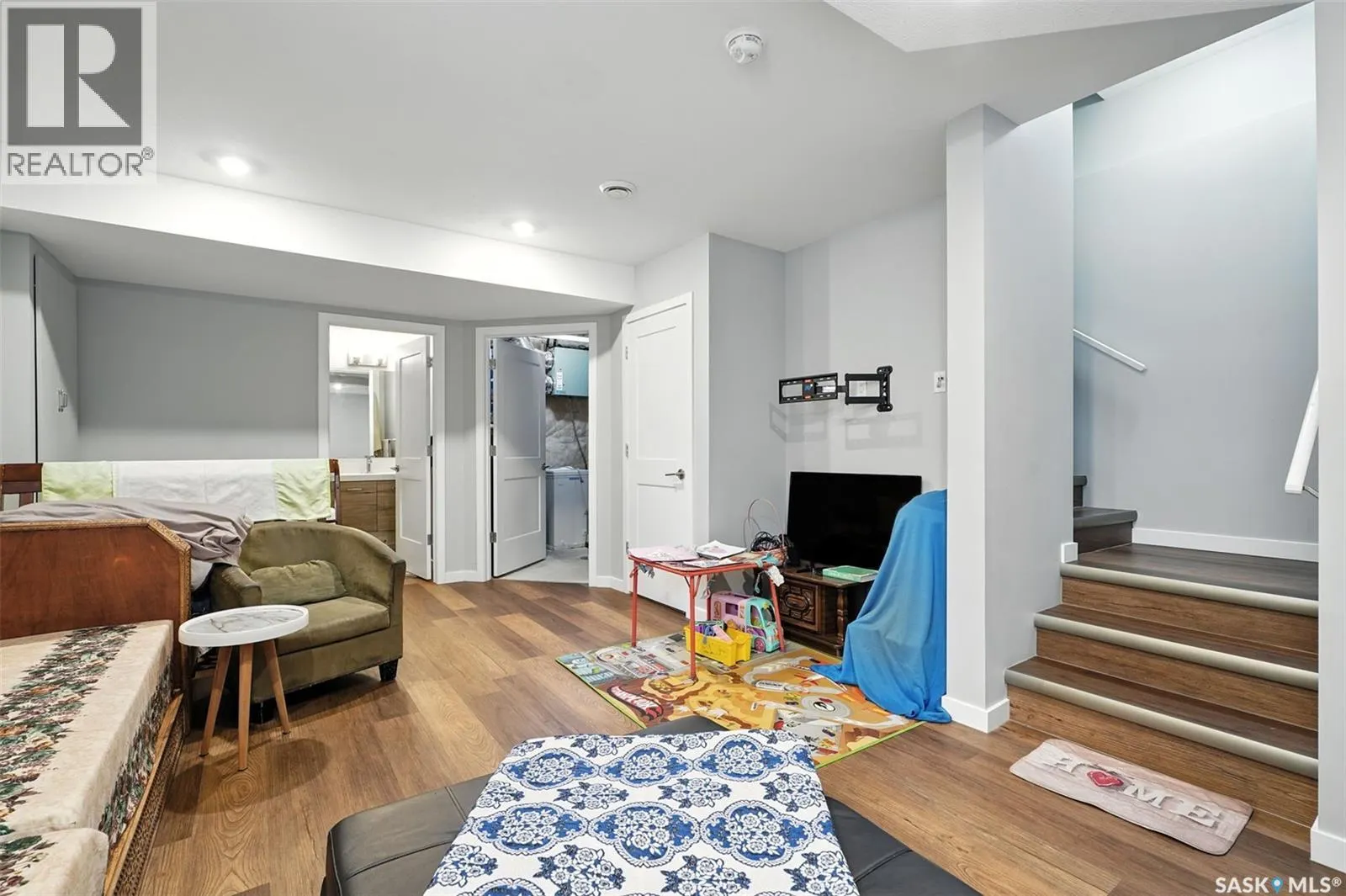 349 Brighton BOULEVARD