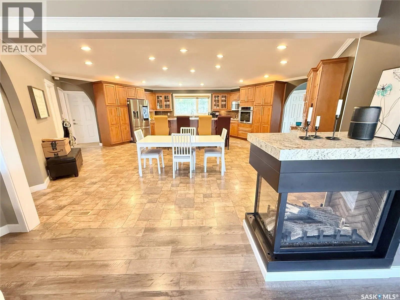 3 McLelland BAY