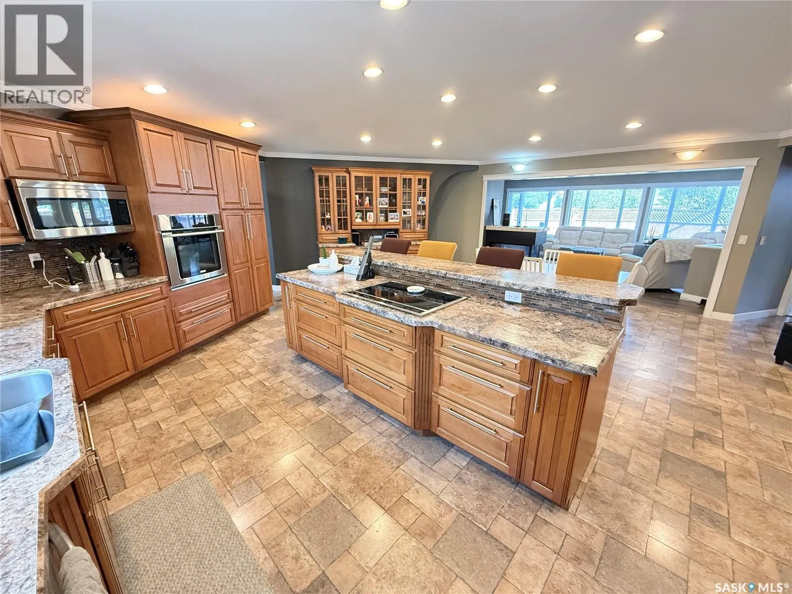 3 McLelland BAY