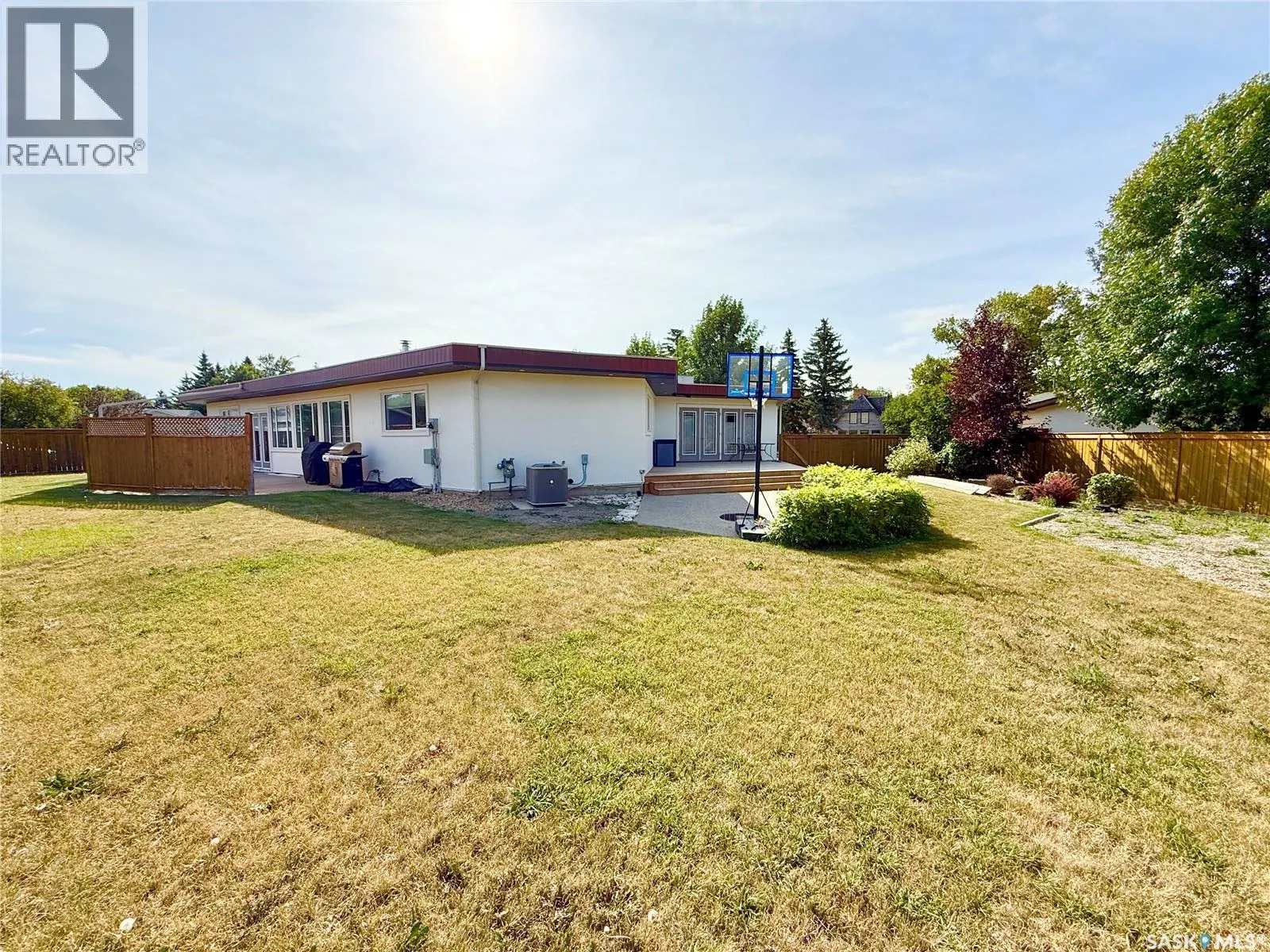 3 McLelland BAY