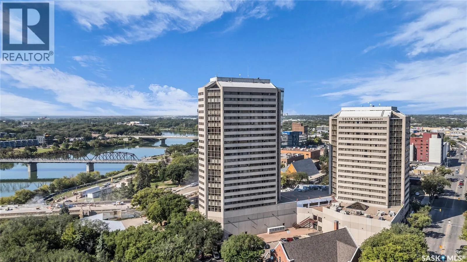 840 424 Spadina CRESCENT E