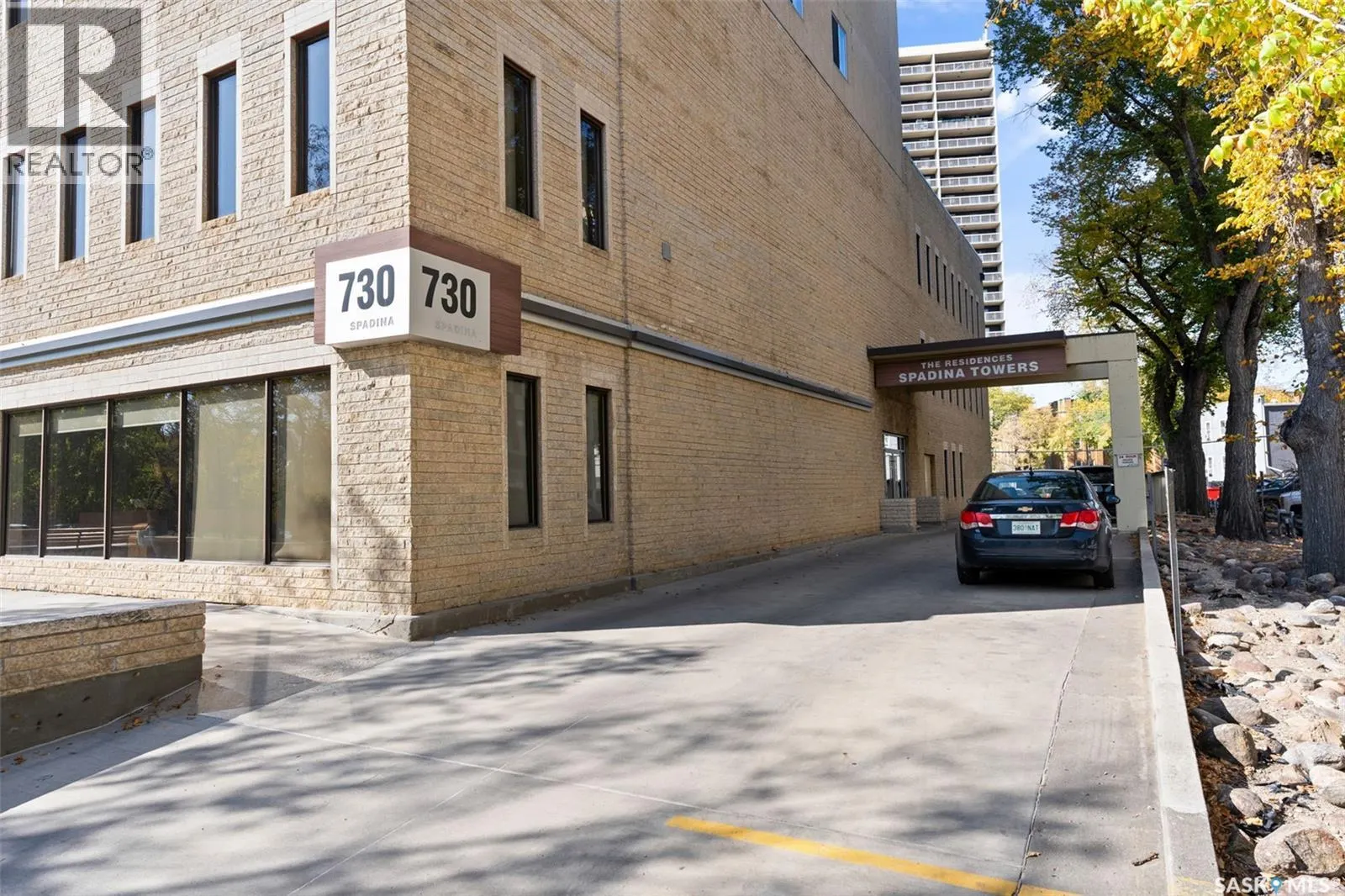 603 730 Spadina CRESCENT E