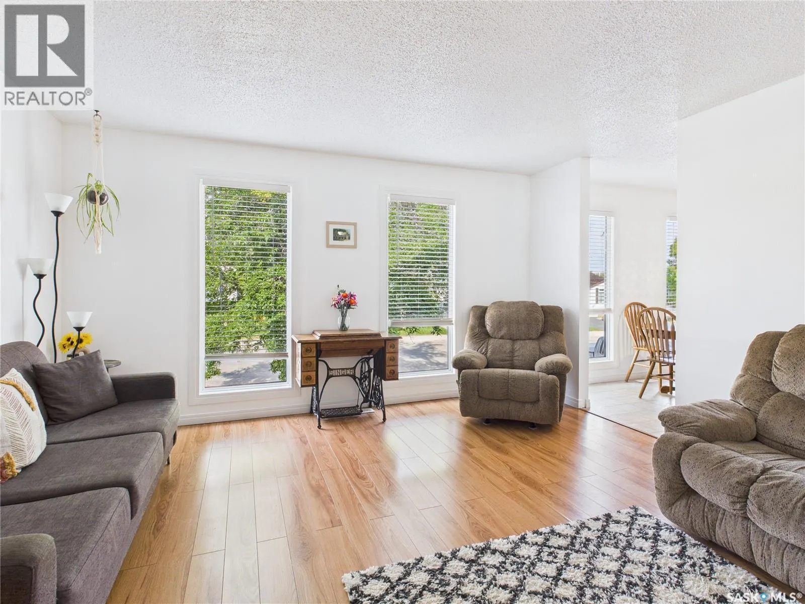 842 Spencer DRIVE