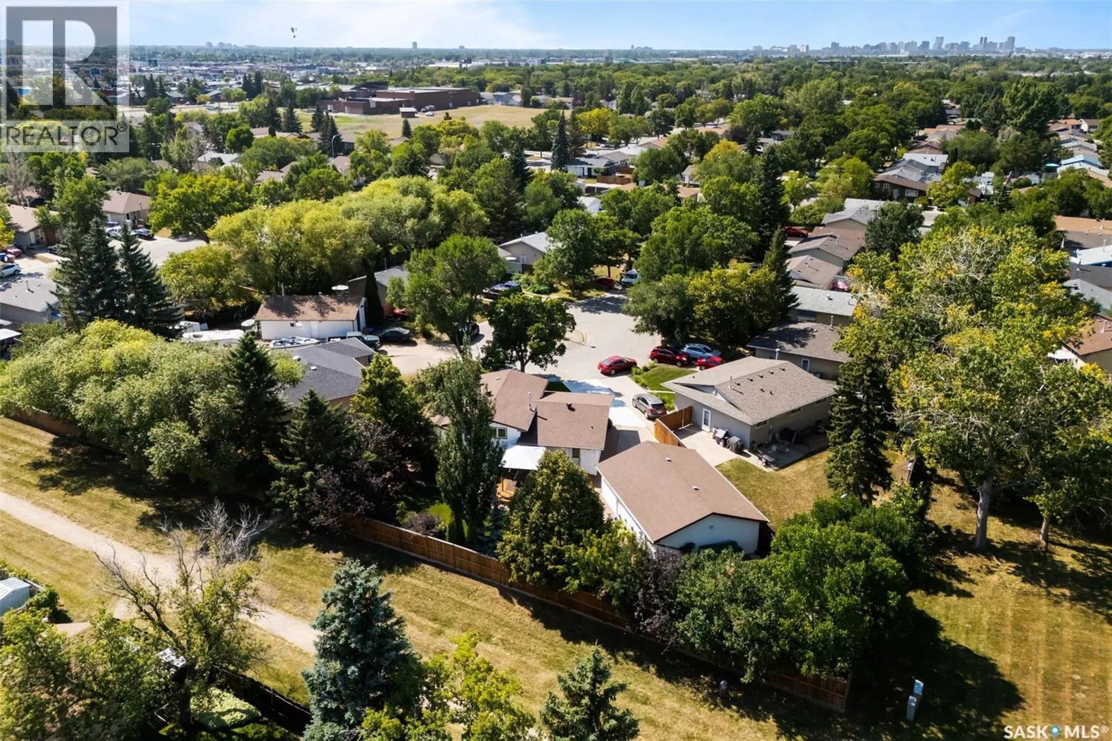36 Hodges BAY