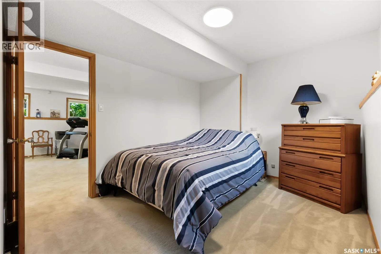 36 Hodges BAY