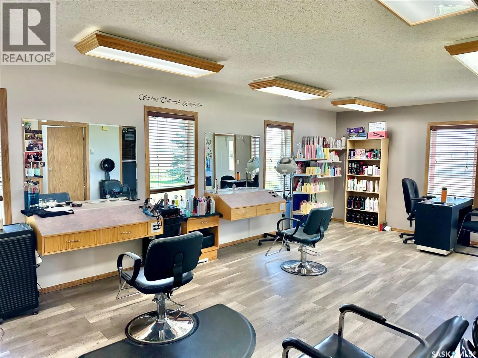 221 Highway AVENUE W