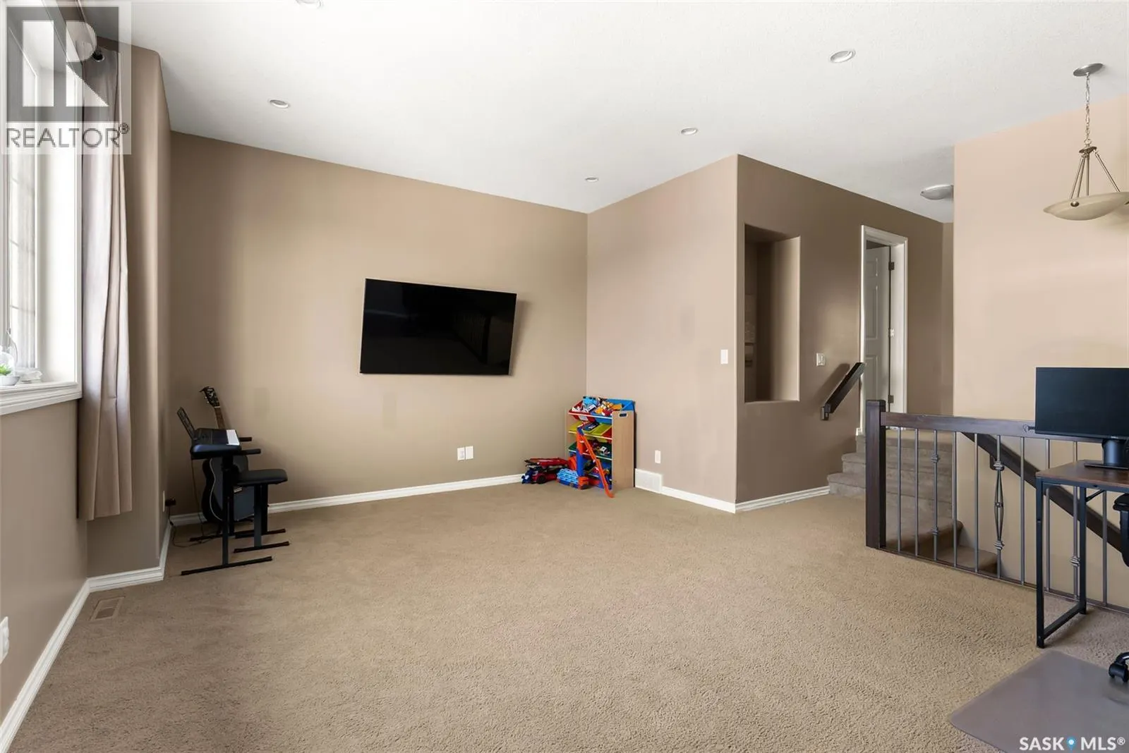 4313 McMillan DRIVE