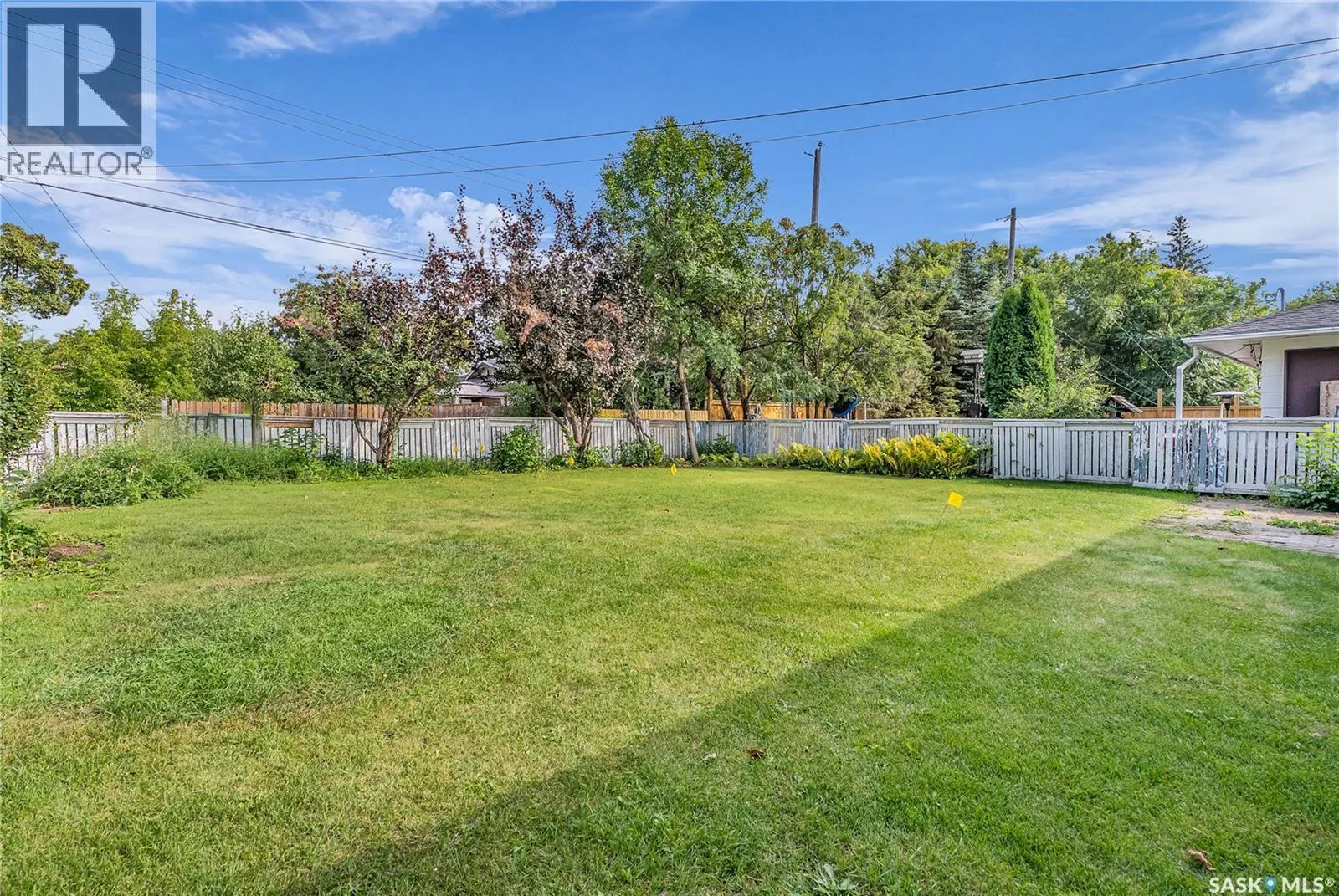 102 O'Neil CRESCENT