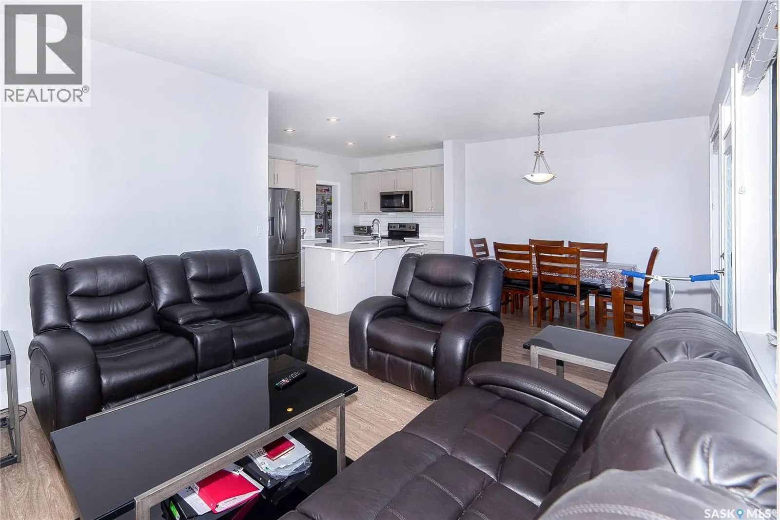 403 Childers WAY