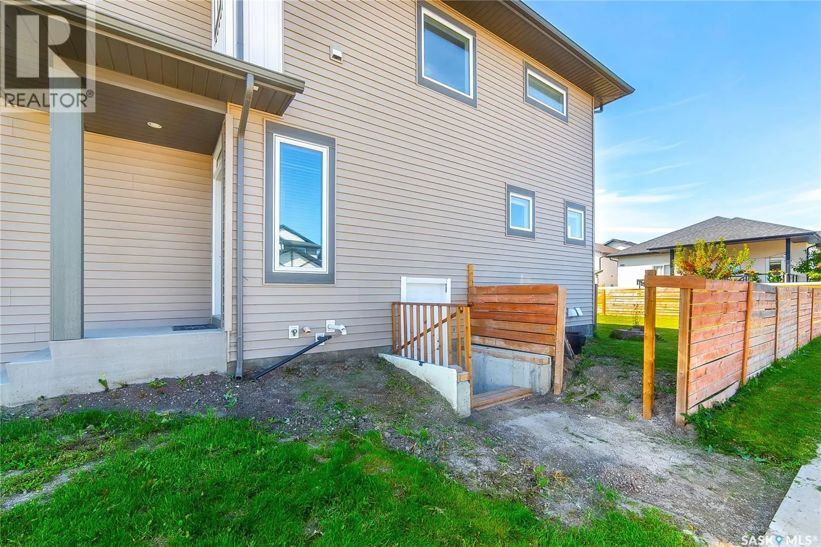 403 Childers WAY