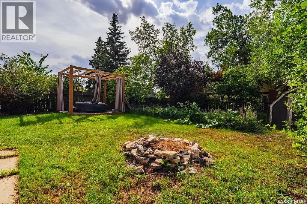 243 Roborecki CRESCENT