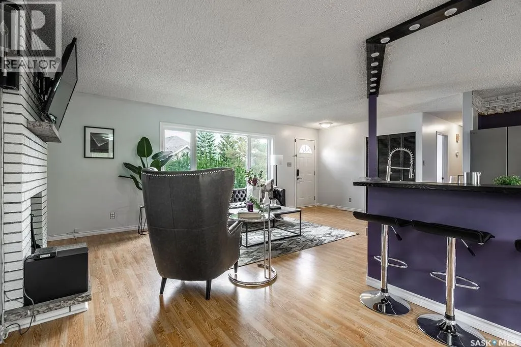 243 Roborecki CRESCENT