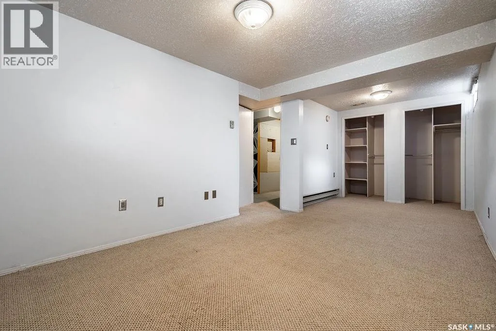 243 Roborecki CRESCENT