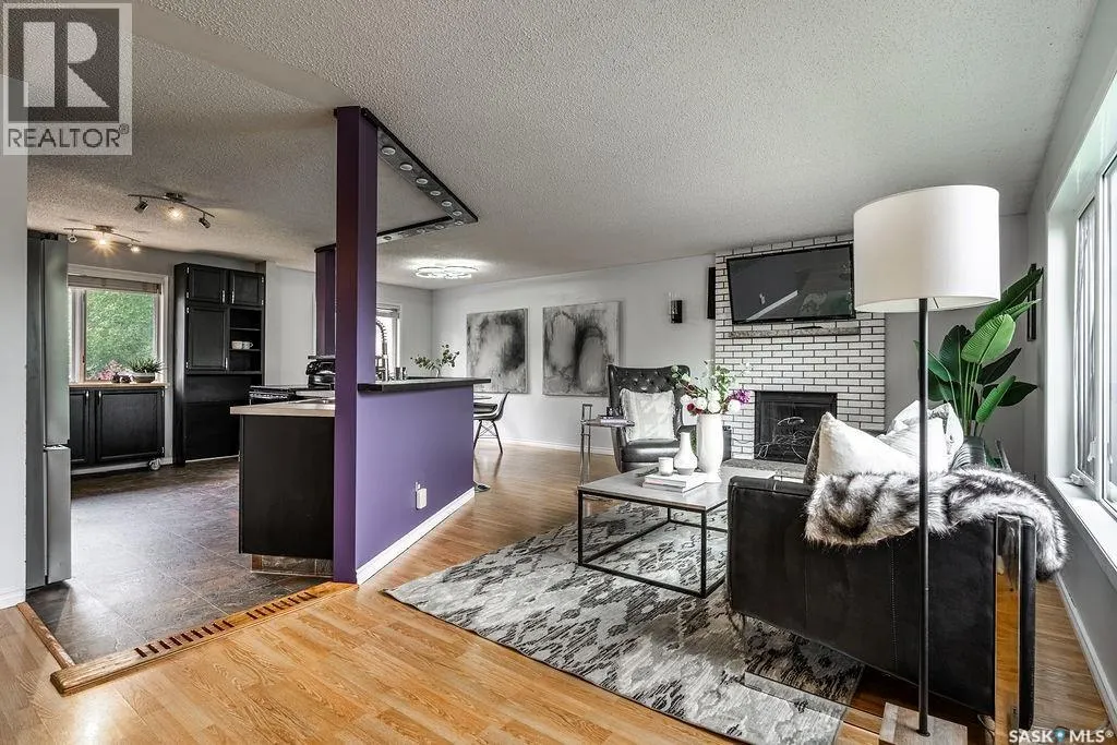 243 Roborecki CRESCENT