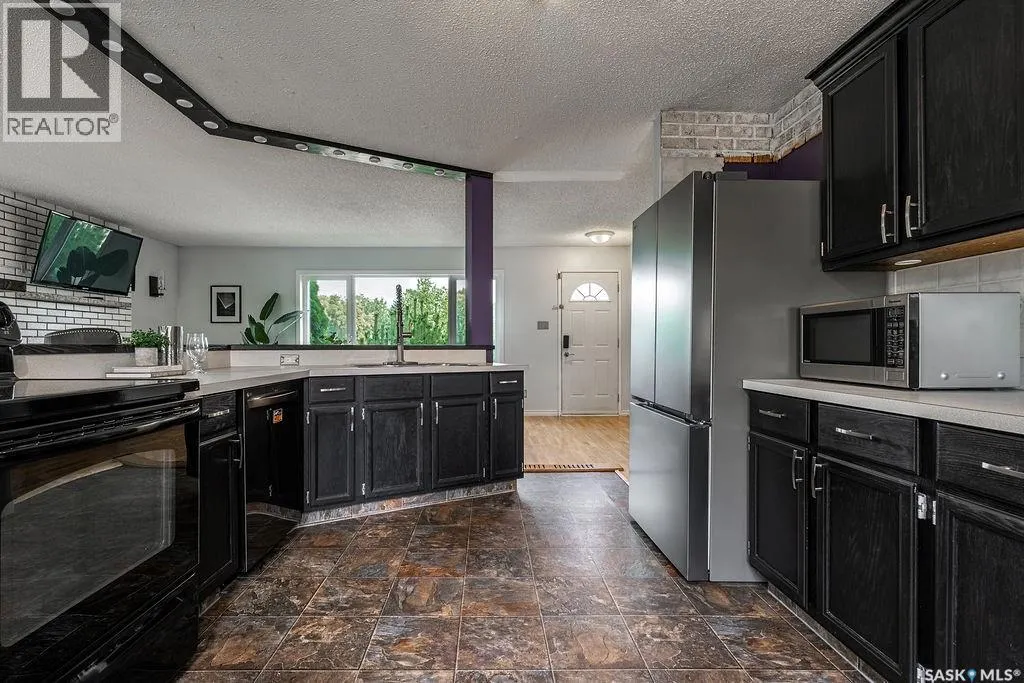 243 Roborecki CRESCENT