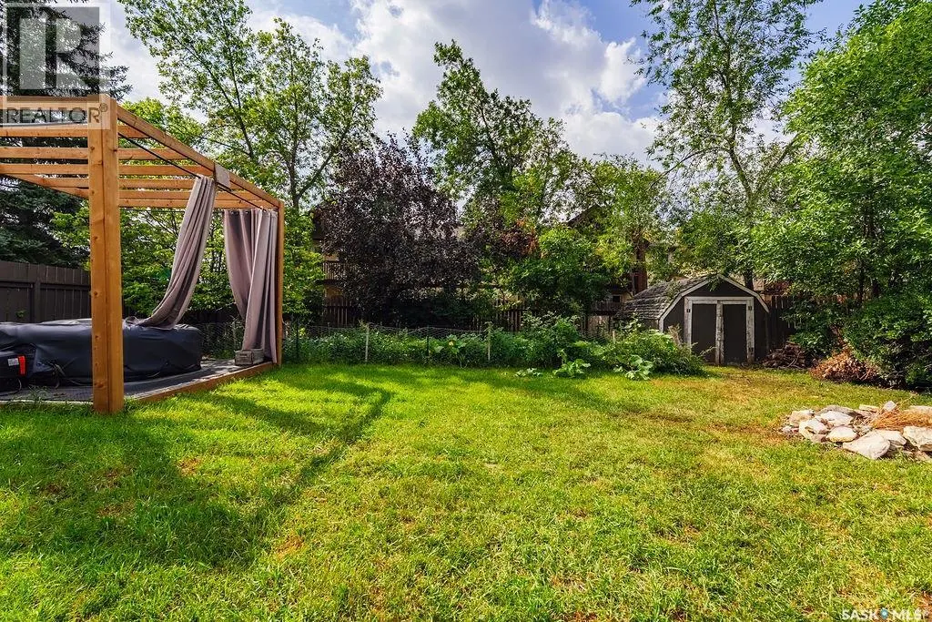 243 Roborecki CRESCENT