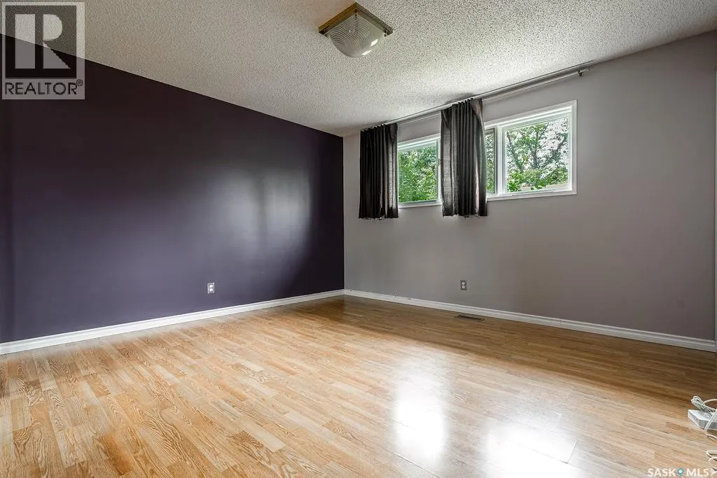 243 Roborecki CRESCENT