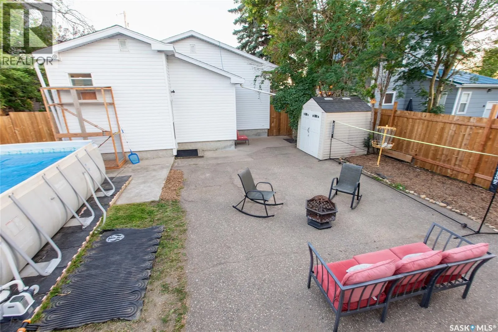 168 Grandview STREET W
