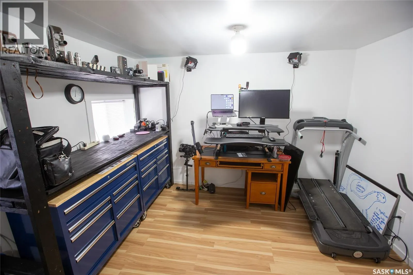 168 Grandview STREET W