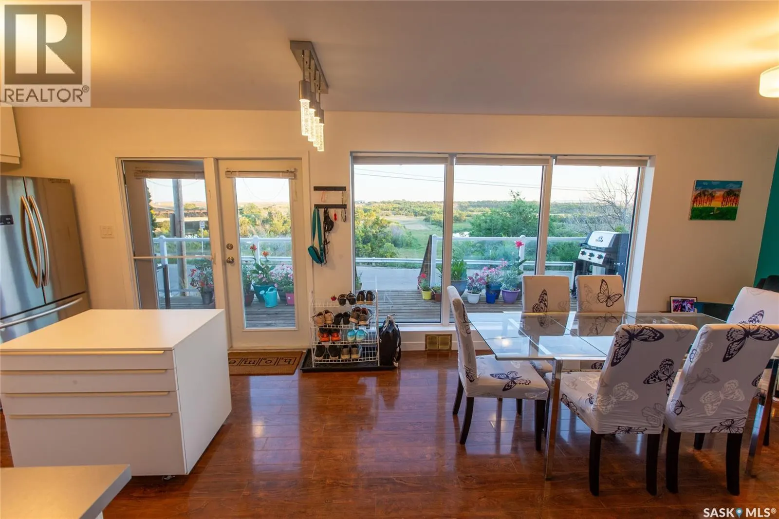 168 Grandview STREET W