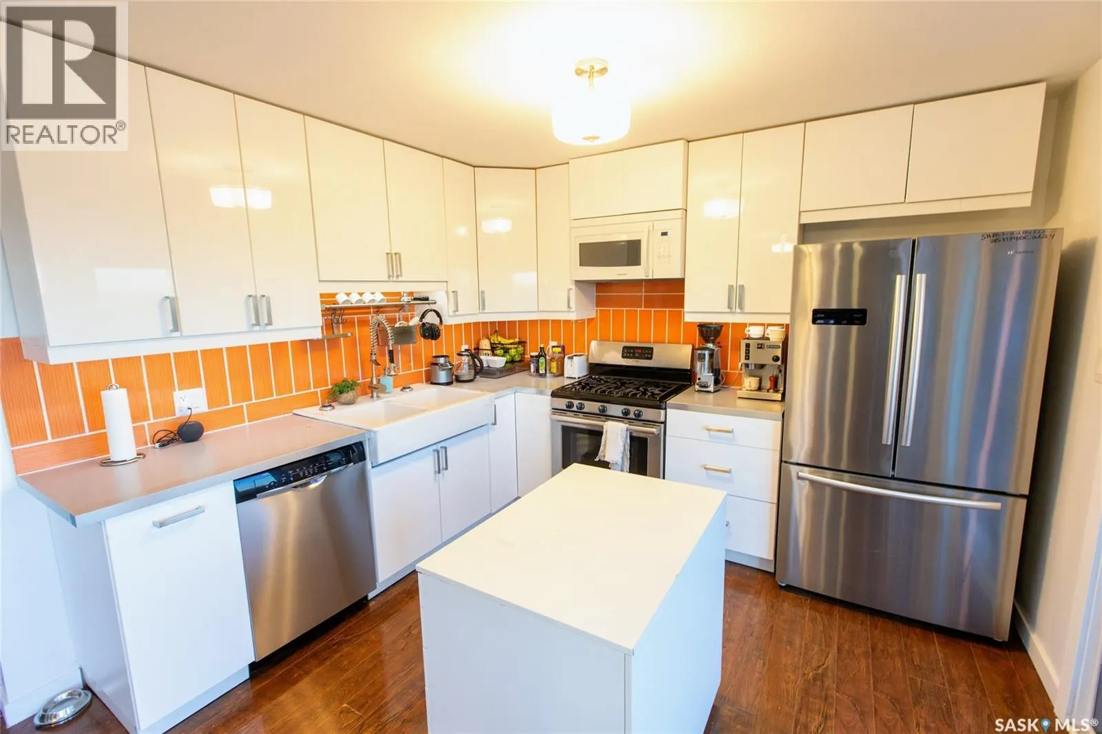 168 Grandview STREET W