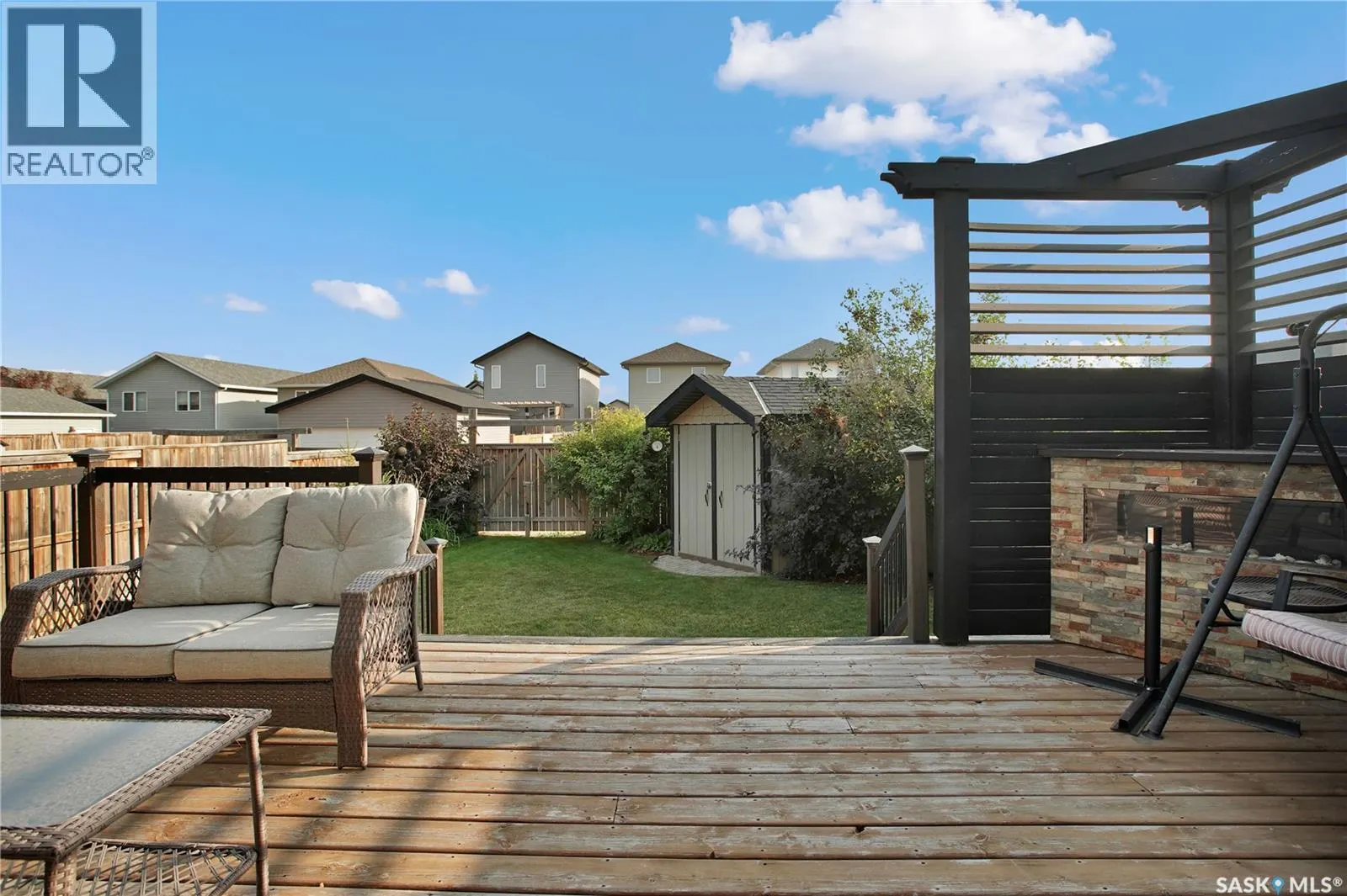 466 Henick CRESCENT